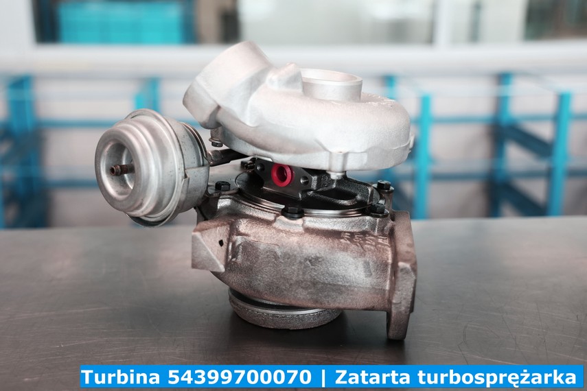 Turbina 54399700070   Zatarta turbosprężarka 