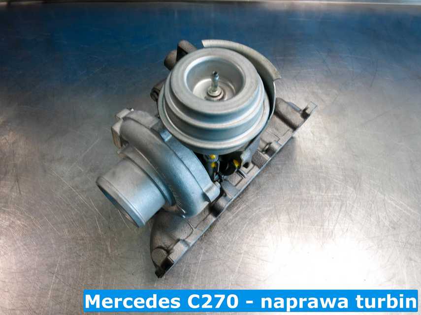 Wyczyszczona turbosprężarka do Mercedesa C270