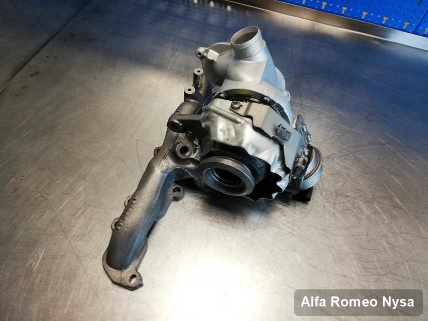 Zregenerowana w pracowni regeneracji w Nysie turbosprężarka do osobówki koncernu Alfa Romeo przyszykowana w laboratorium po regeneracji przed spakowaniem