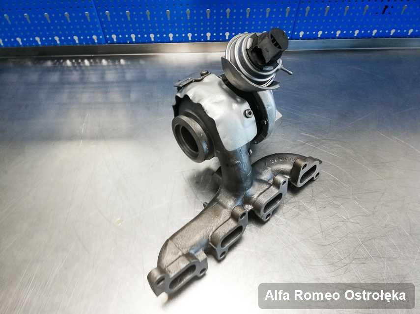 Wyremontowana w laboratorium w Ostrołęce turbina do osobówki firmy Alfa Romeo przyszykowana w warsztacie po naprawie przed nadaniem