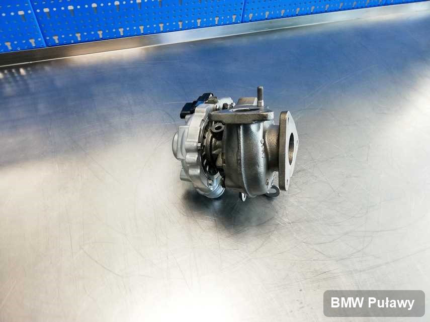 Naprawiona w firmie zajmującej się regeneracją w Puławach turbosprężarka do samochodu koncernu BMW przygotowana w warsztacie zregenerowana przed wysyłką
