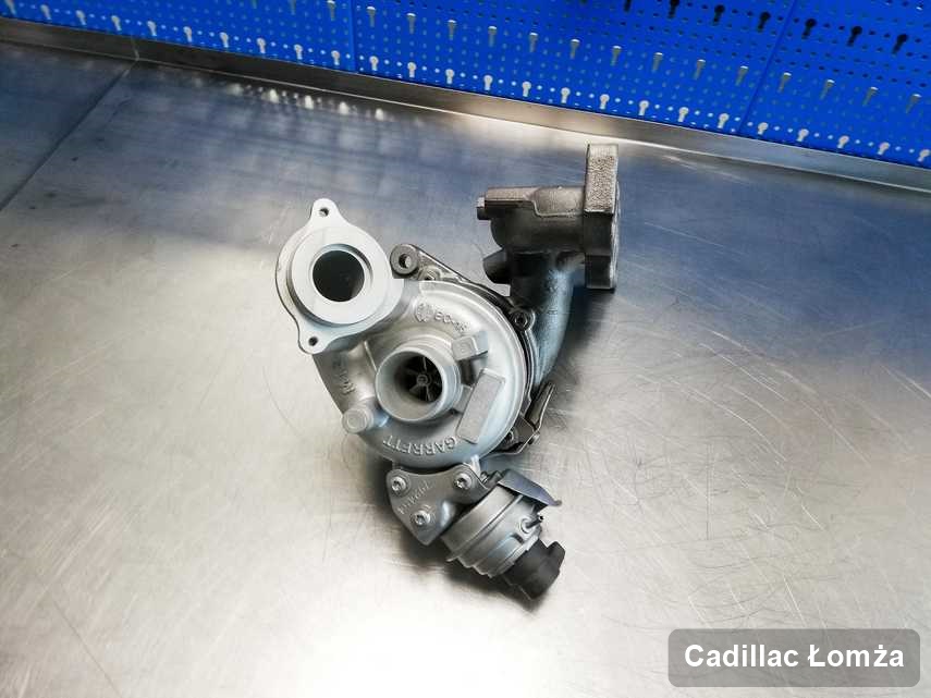 Naprawiona w firmie zajmującej się regeneracją w Łomży turbosprężarka do auta firmy Cadillac przygotowana w warsztacie po remoncie przed spakowaniem
