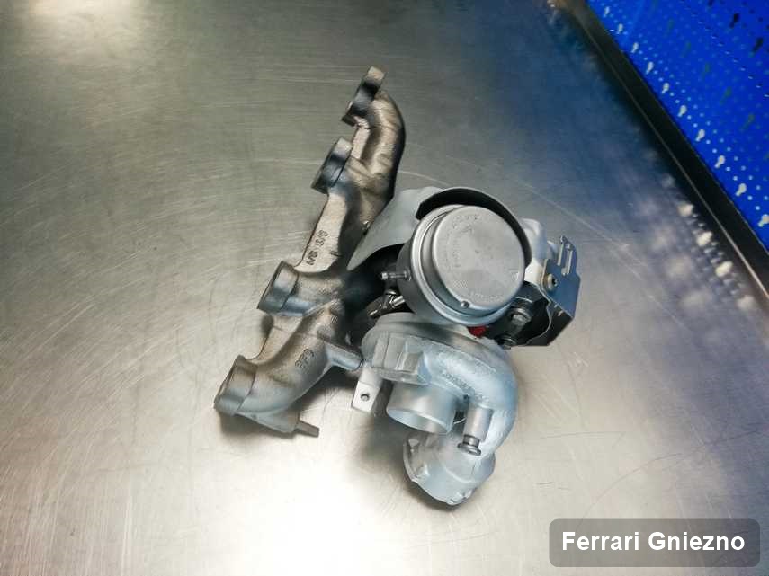 Wyremontowana w firmie w Gnieznie turbosprężarka do samochodu firmy Ferrari przygotowana w warsztacie zregenerowana przed wysyłką