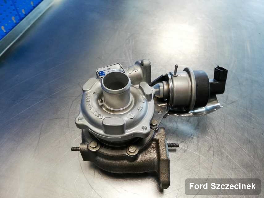 Naprawiona w firmie w Szczecinku turbosprężarka do samochodu koncernu Ford przyszykowana w warsztacie zregenerowana przed nadaniem