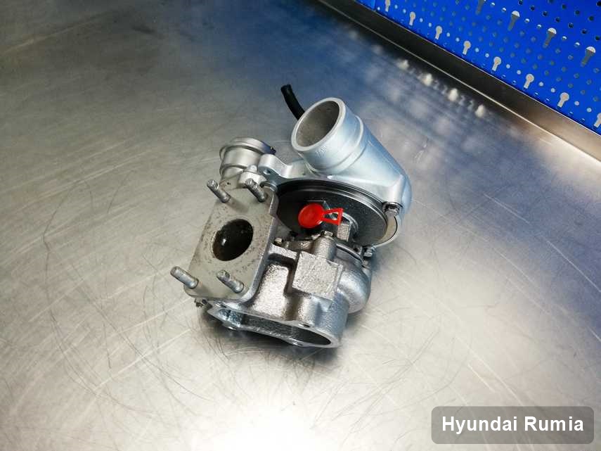 Wyremontowana w firmie w Rumi turbina do samochodu marki Hyundai przyszykowana w laboratorium po remoncie przed spakowaniem