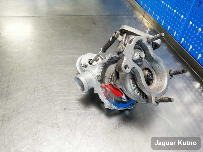 Zregenerowana w pracowni regeneracji w Kutnie turbina do pojazdu koncernu Jaguar przyszykowana w warsztacie wyremontowana przed wysyłką