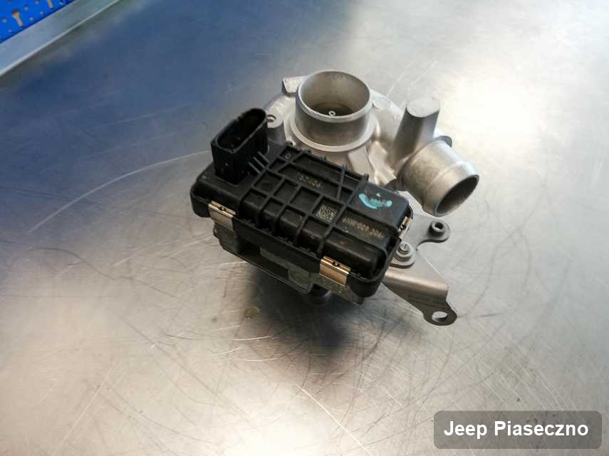 Naprawiona w laboratorium w Piasecznie turbosprężarka do pojazdu firmy Jeep przyszykowana w pracowni wyremontowana przed nadaniem