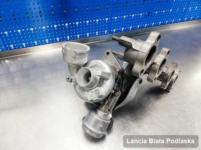 Wyremontowana w przedsiębiorstwie w Białej Podlaskiej turbosprężarka do auta koncernu Lancia przyszykowana w warsztacie naprawiona przed nadaniem