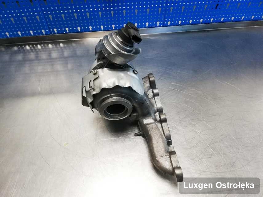 Wyremontowana w firmie w Ostrołęce turbosprężarka do pojazdu z logo Luxgen przygotowana w pracowni zregenerowana przed wysyłką