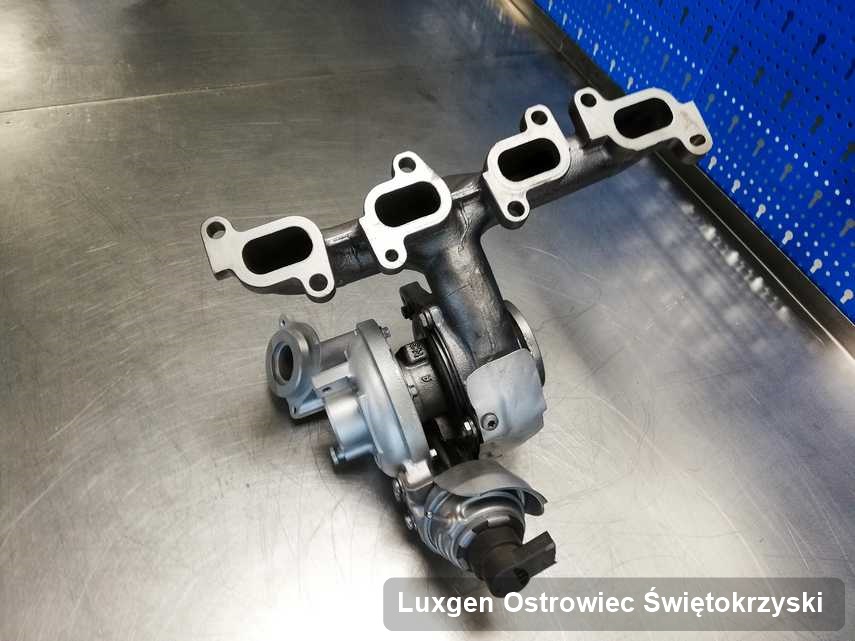 Zregenerowana w przedsiębiorstwie w Ostrowcu Świętokrzyskim turbosprężarka do pojazdu koncernu Luxgen przyszykowana w laboratorium po naprawie przed nadaniem