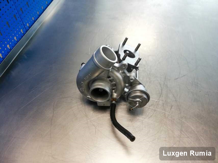 Wyczyszczona w firmie zajmującej się regeneracją w Rumi turbina do pojazdu producenta Luxgen przyszykowana w warsztacie po naprawie przed nadaniem