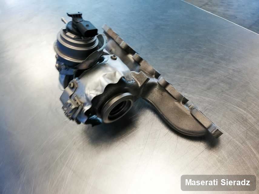Wyczyszczona w pracowni w Sieradzu turbosprężarka do pojazdu koncernu Maserati przyszykowana w pracowni zregenerowana przed wysyłką