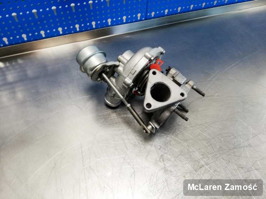 Wyczyszczona w firmie w Zamościu turbina do aut  producenta McLaren przyszykowana w pracowni zregenerowana przed nadaniem