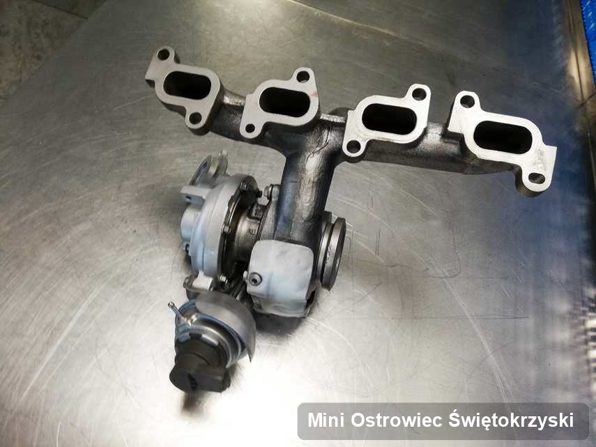 Wyczyszczona w laboratorium w Ostrowcu Świętokrzyskim turbosprężarka do aut  koncernu Mini przyszykowana w laboratorium wyremontowana przed nadaniem