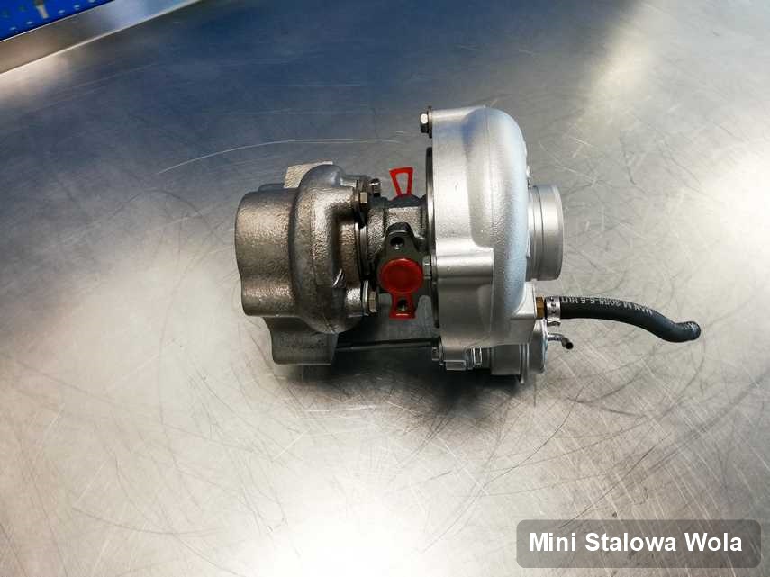 Zregenerowana w pracowni regeneracji w Stalowej Woli turbosprężarka do pojazdu producenta Mini przygotowana w pracowni po regeneracji przed nadaniem