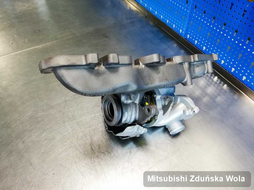 Wyczyszczona w przedsiębiorstwie w Zduńskiej Woli turbina do samochodu producenta Mitsubishi przyszykowana w warsztacie zregenerowana przed wysyłką