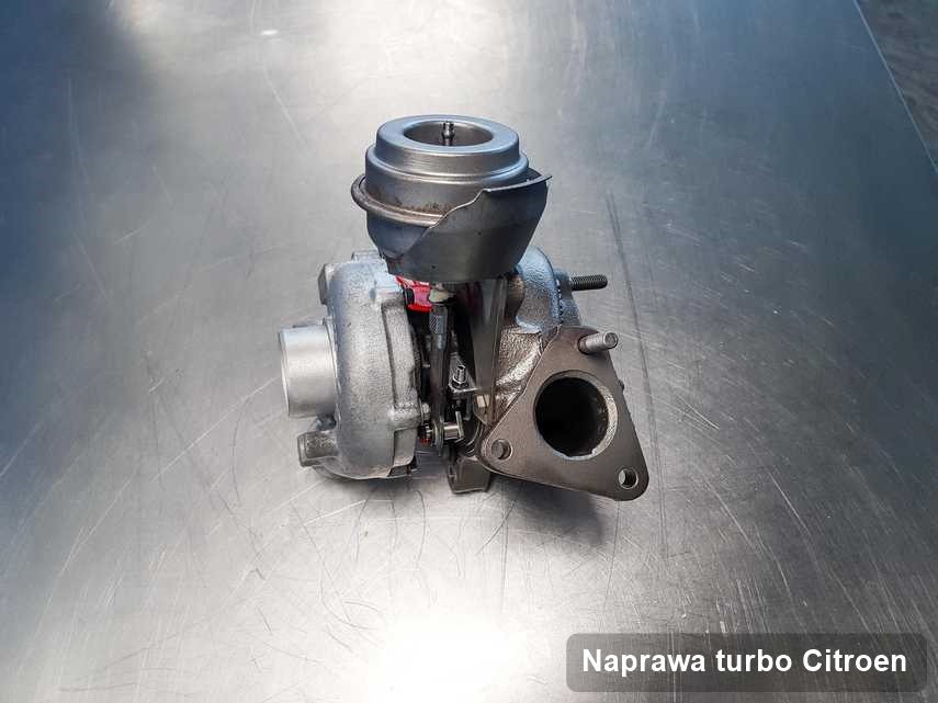 Turbosprężarka do osobówki firmy Citroen wyczyszczona w przedsiębiorstwie gdzie wykonuje się usługę Naprawa turbo
