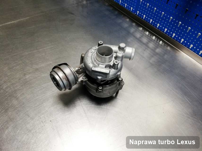 Turbosprężarka do pojazdu producenta Lexus po remoncie w pracowni gdzie zleca się serwis Naprawa turbo