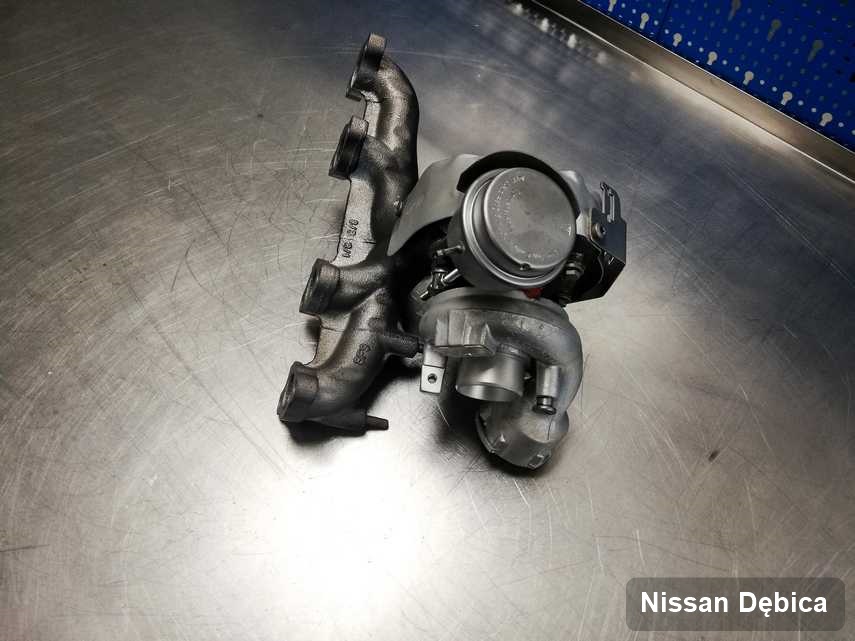 Naprawiona w pracowni regeneracji w Dębicy turbosprężarka do pojazdu firmy Nissan przygotowana w laboratorium po remoncie przed spakowaniem