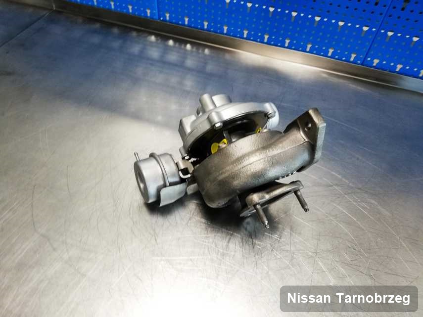 Wyremontowana w pracowni regeneracji w Tarnobrzegu turbosprężarka do auta marki Nissan przyszykowana w warsztacie wyremontowana przed nadaniem