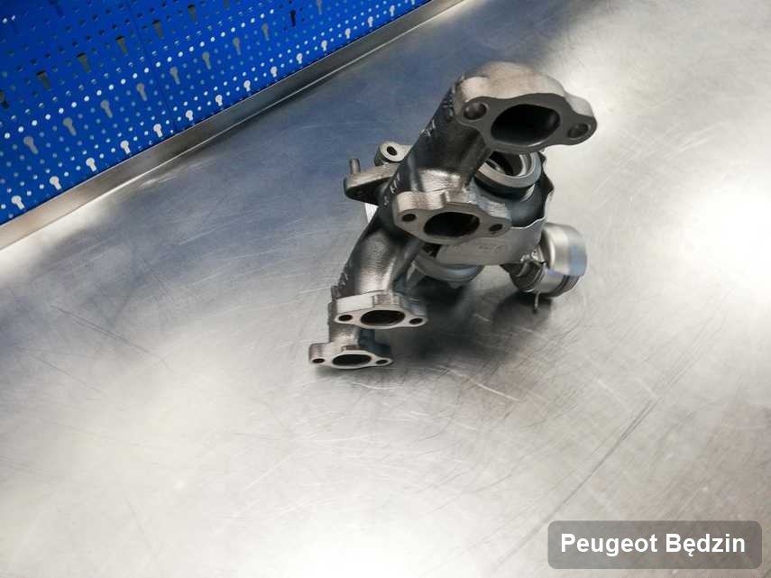 Wyczyszczona w firmie w Będzinie turbina do osobówki producenta Peugeot przygotowana w laboratorium zregenerowana przed wysyłką