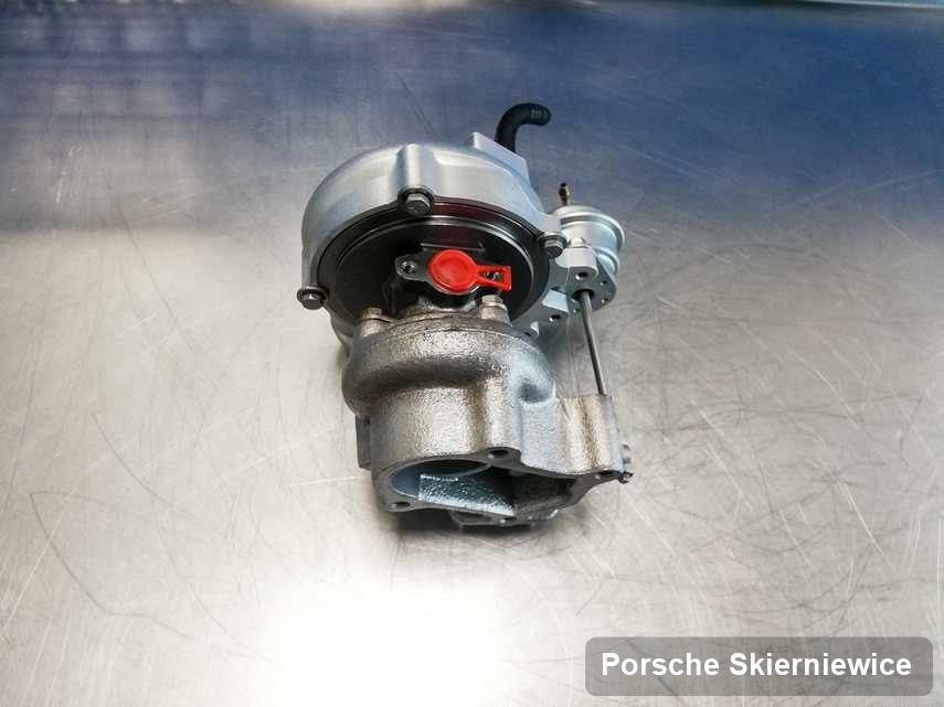 Wyczyszczona w przedsiębiorstwie w Skierniewicach turbina do auta koncernu Porsche przyszykowana w warsztacie zregenerowana przed wysyłką