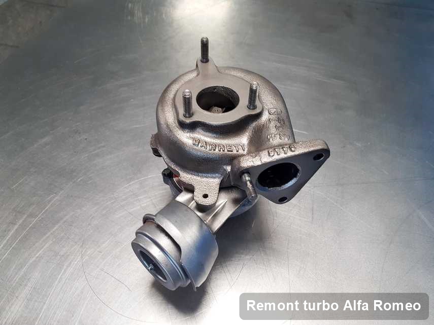Turbina do auta z logo Alfa Romeo naprawiona w firmie gdzie zleca się usługę Remont turbo