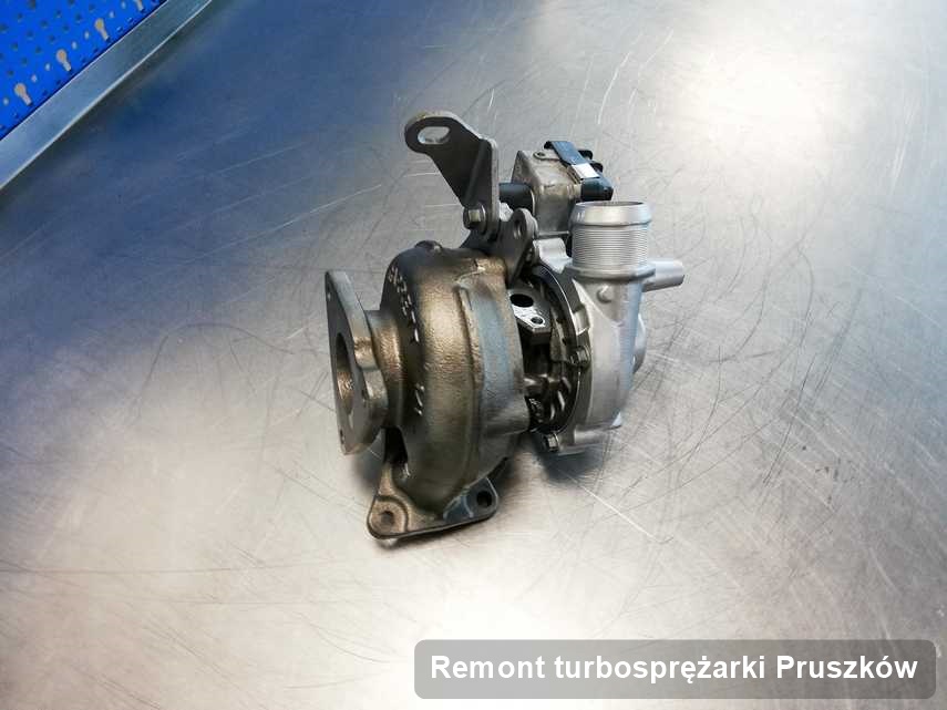 Turbosprężarka po wykonaniu zlecenia Remont turbosprężarki w warsztacie w Pruszkowie w doskonałym stanie przed spakowaniem