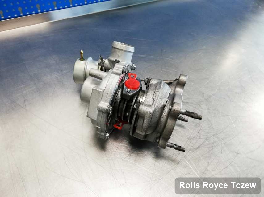 Zregenerowana w firmie w Tczewie turbosprężarka do pojazdu producenta Rolls Royce przygotowana w laboratorium wyremontowana przed nadaniem
