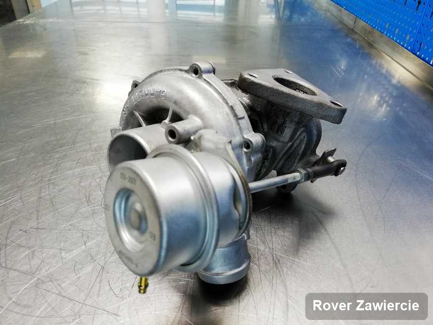 Wyczyszczona w pracowni regeneracji w Zawierciu turbosprężarka do aut  firmy Rover przygotowana w pracowni zregenerowana przed spakowaniem