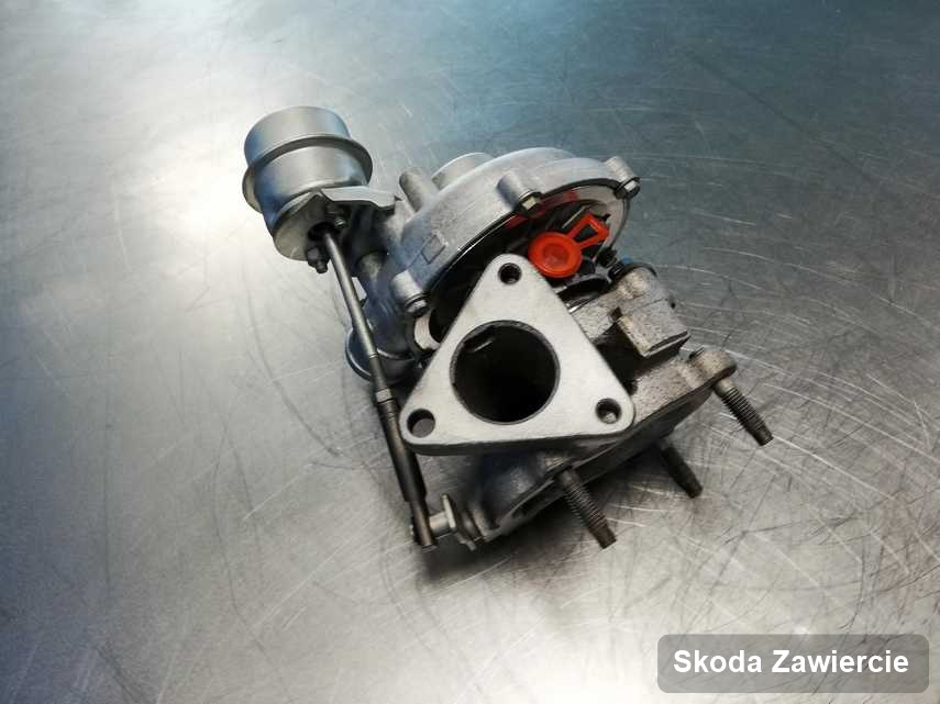 Wyremontowana w przedsiębiorstwie w Zawierciu turbosprężarka do aut  z logo Skoda przygotowana w pracowni wyremontowana przed wysyłką