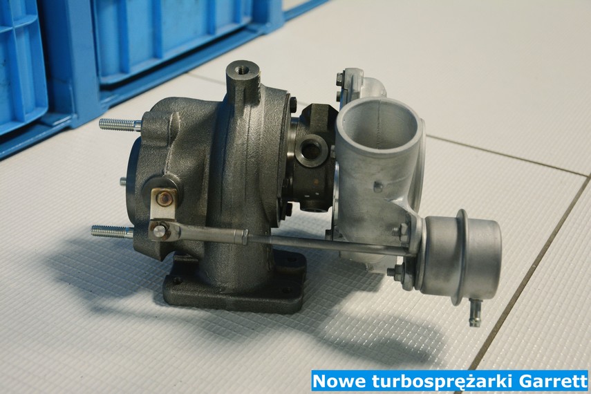 Turbosprężarka dostępna od ręki w serwisie Bosch